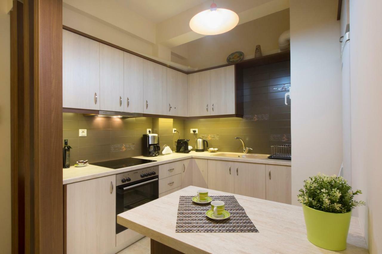 Keramikos Cozy Apartment By Yha Atény Exteriér fotografie